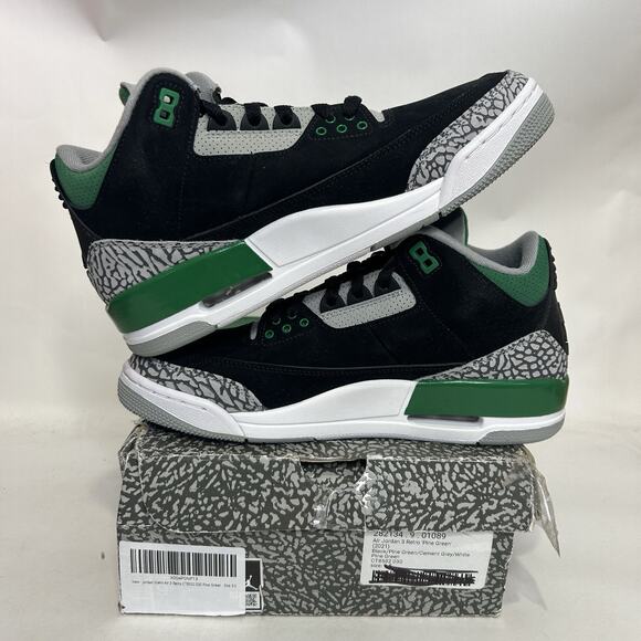 Nike Air Jordan 3 Retro OG “Pine Green Black White” main image 4
